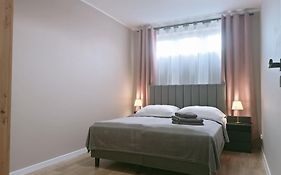 Apartament z Widokiem, wygodny Apartament z sypialnią, kuchnią i salonem, 47m2, bezpłatny garaż
